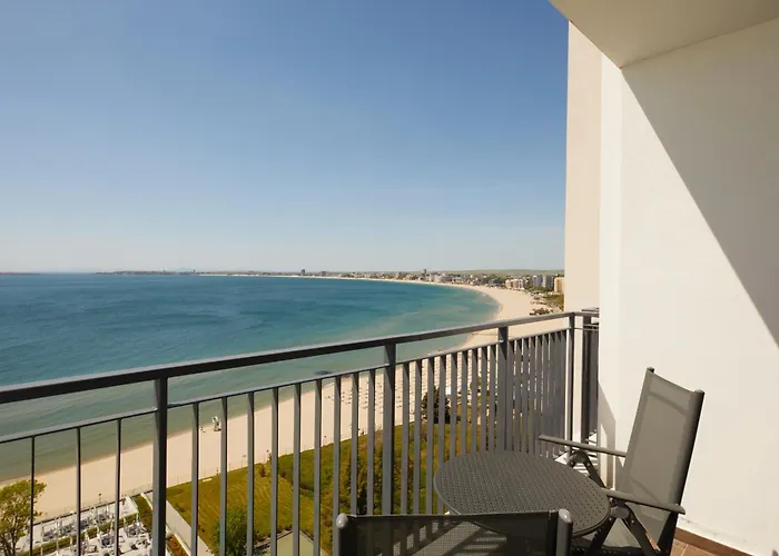 Secrets Sunny And (adults Only) 5* Slantschew brjag