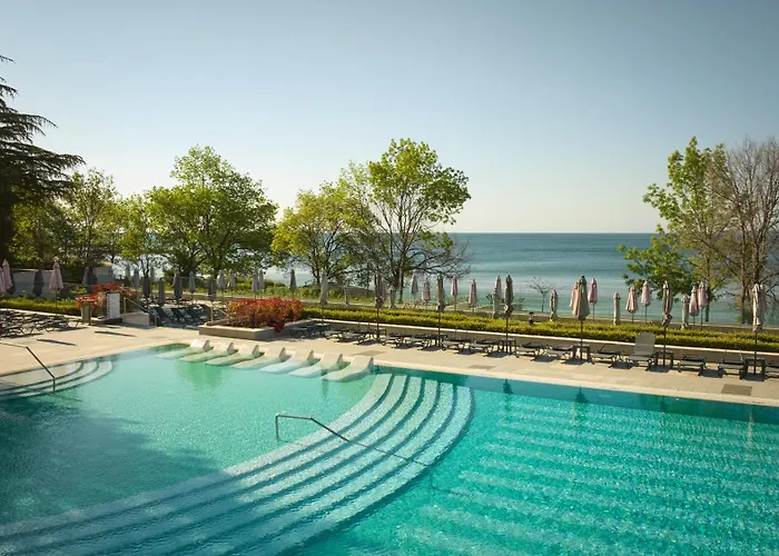 Secrets Sunny And (adults Only) 5* Slantschew brjag