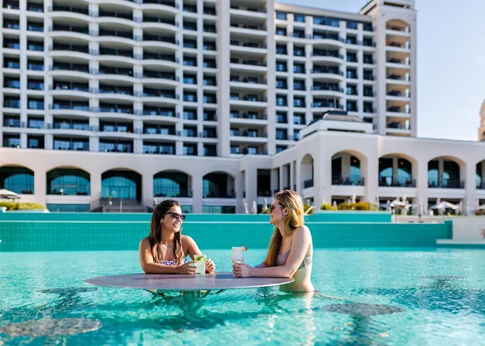 Secrets Sunny And (adults Only) Hotel Slantschew brjag